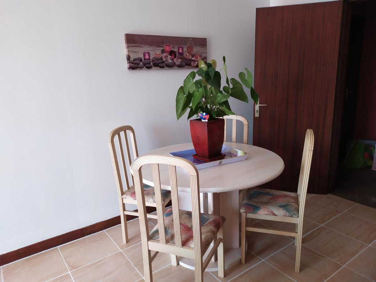 50M2 2 A 4 Pers Tout Confort Balcons Jardin Terrasse Les Albres Bagian luar foto